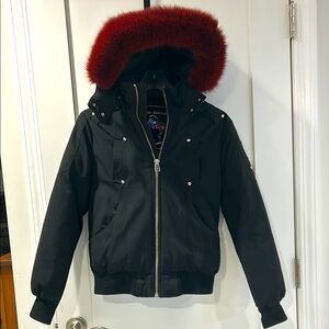 Moose Knuckles
Children’s size large